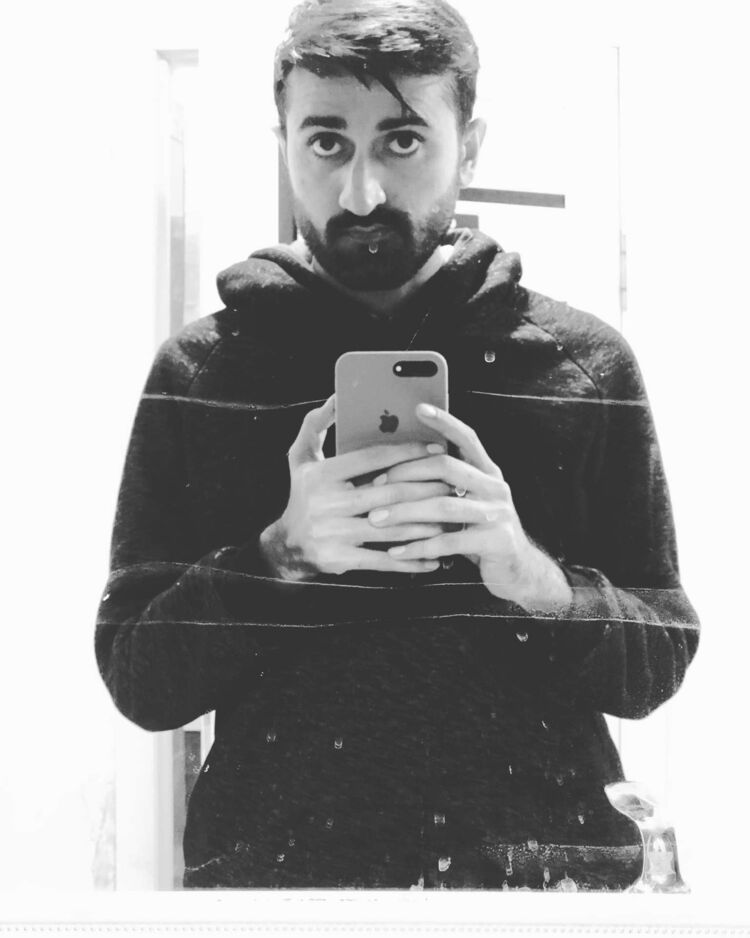  ,   Sajjad, 28 ,   ,   , c , 