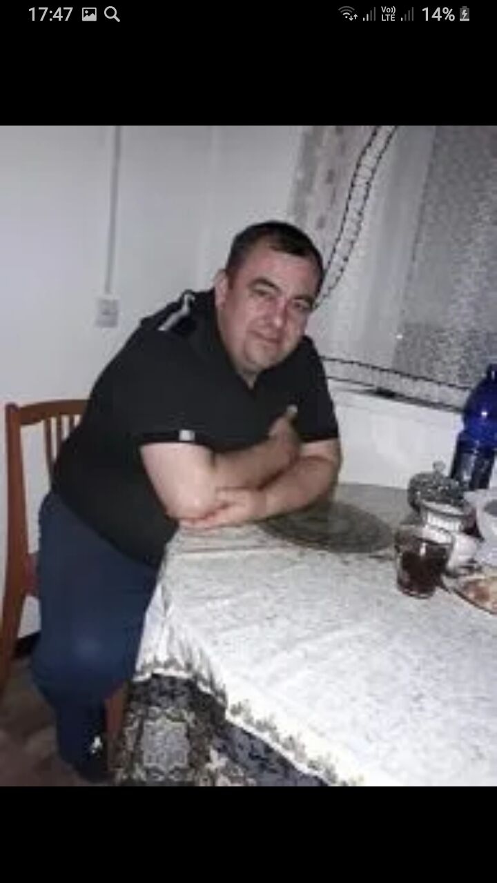  49980364  Magamed, 53 ,    