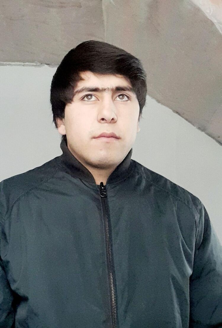  30785044  Mansur, 31 ,    