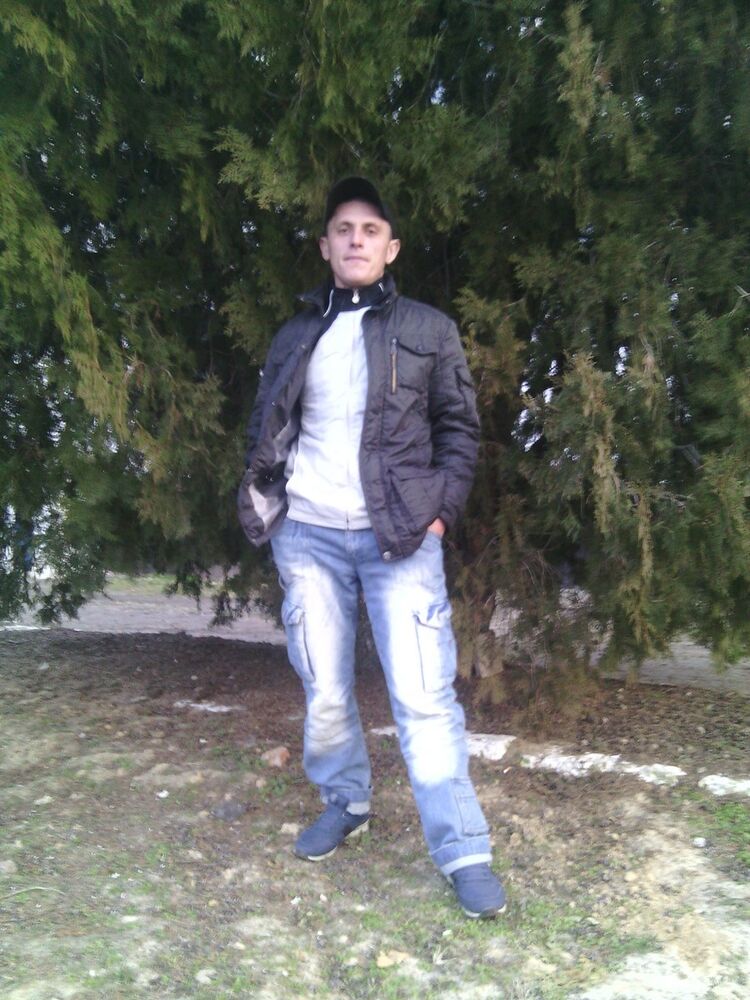  15571974  VLADNMNR, 37 ,    