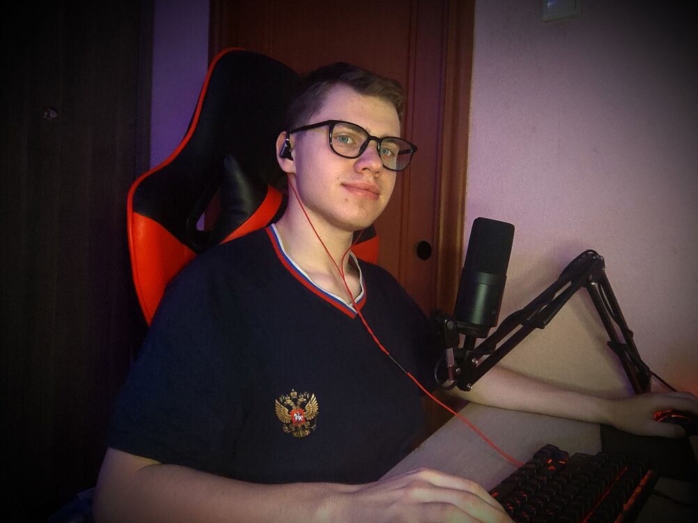  42792244  , 19 ,    -