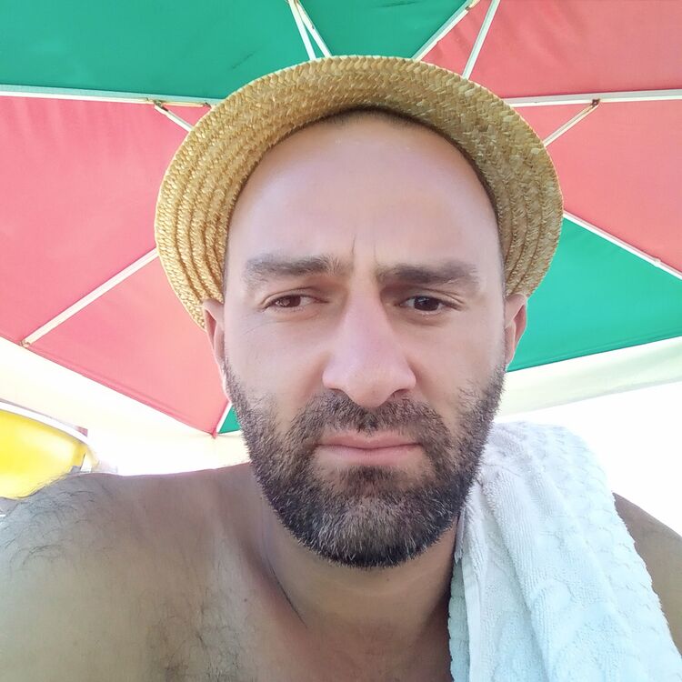  41376104  , 34 ,    