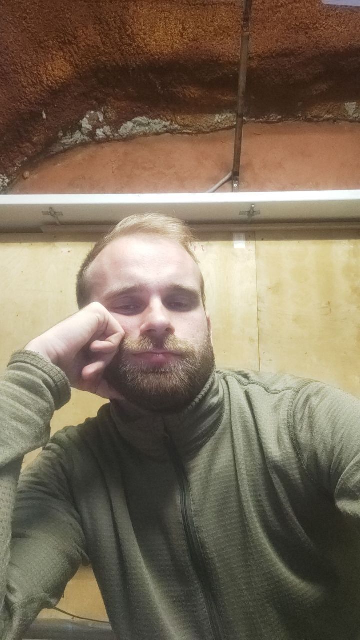 36521674  , 26 ,    