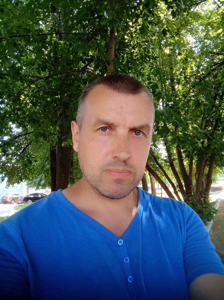  23258554  , 51 ,    
