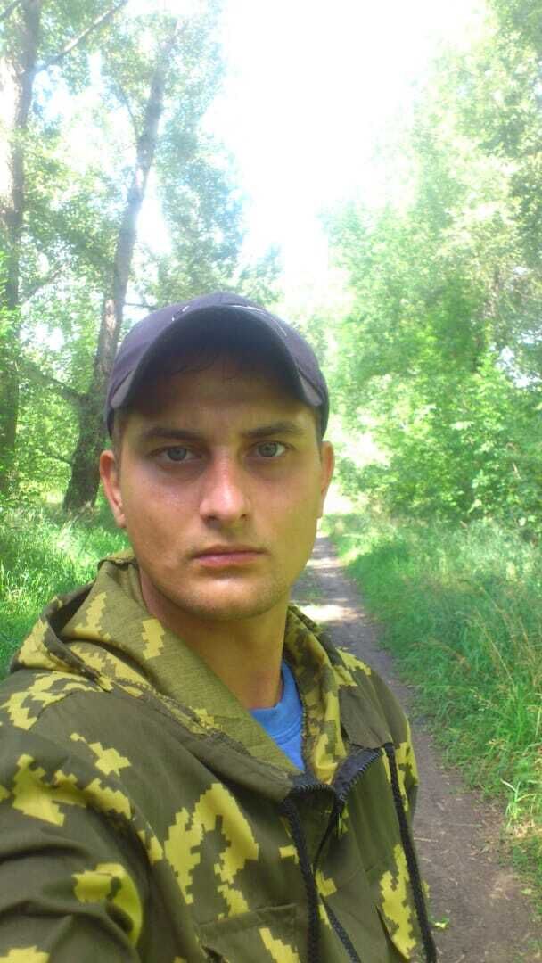  ,   Alexander, 33 ,   c 