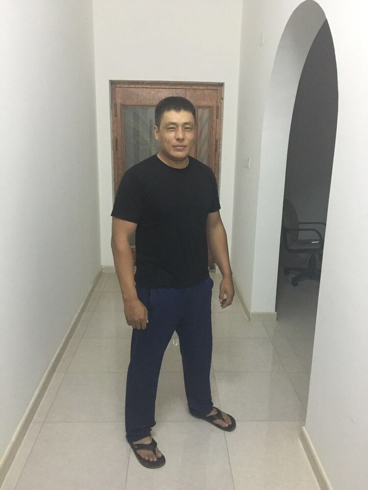  8209214  Sanjar, 41 ,    