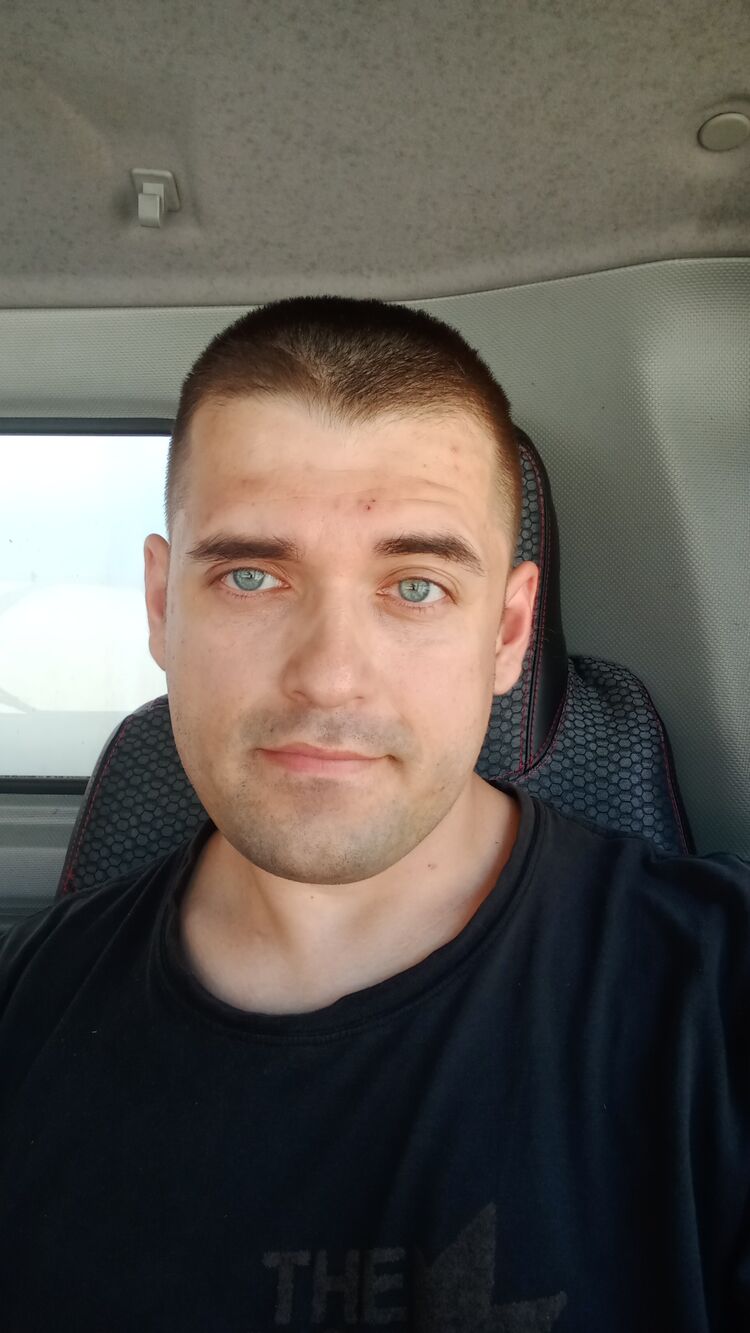  52726474  Vadim, 36 ,    