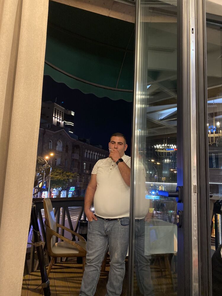  52530124  , 33 ,    