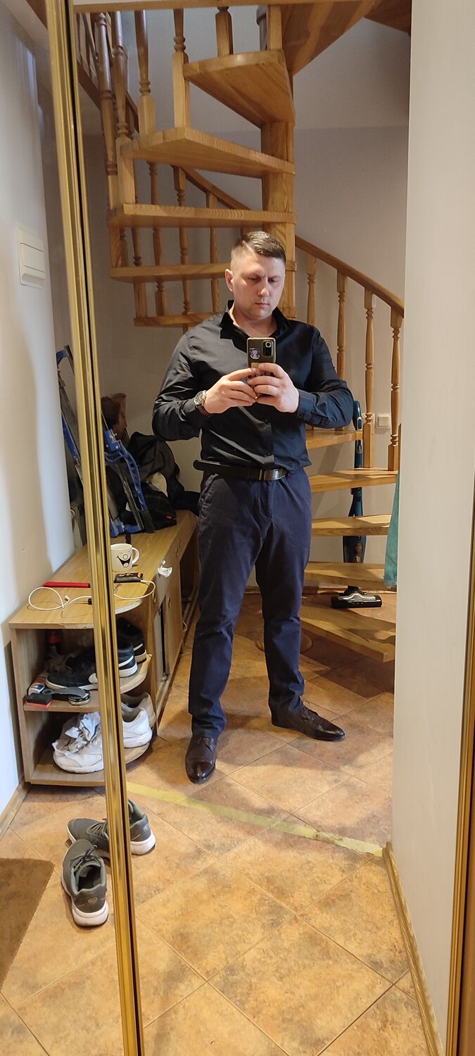  35374084  Sergey, 37 ,    Warszawa