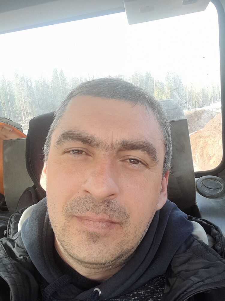   ,   Pavel, 41 ,   ,   