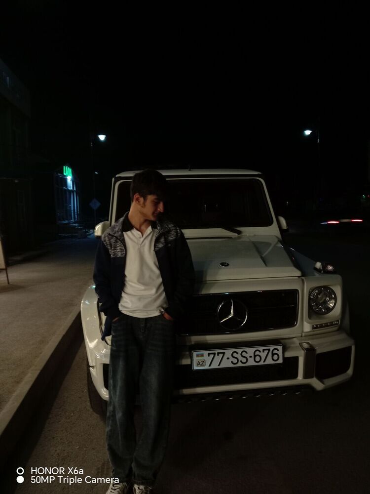  52055384  Ramin, 18 ,    