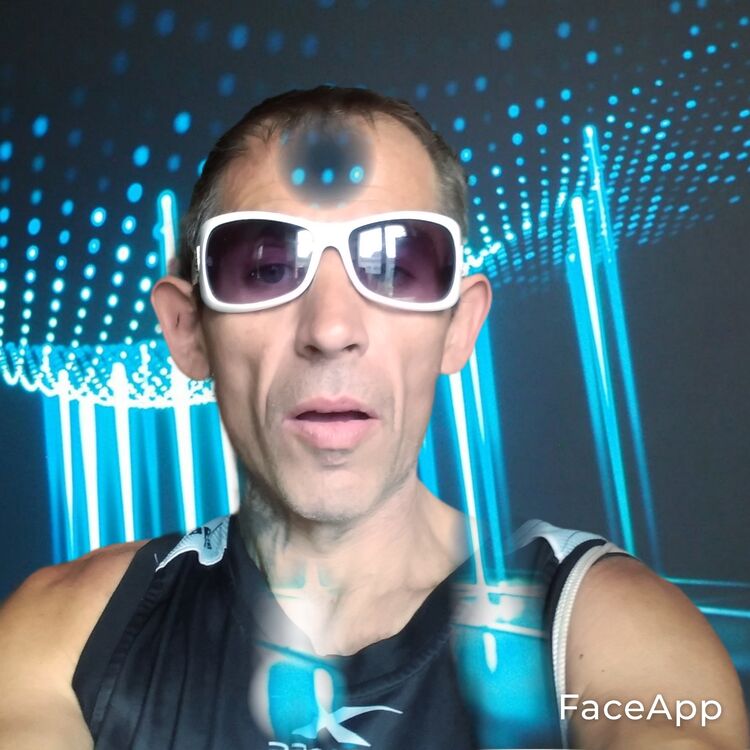  48474124  Ruslanos, 43 ,    