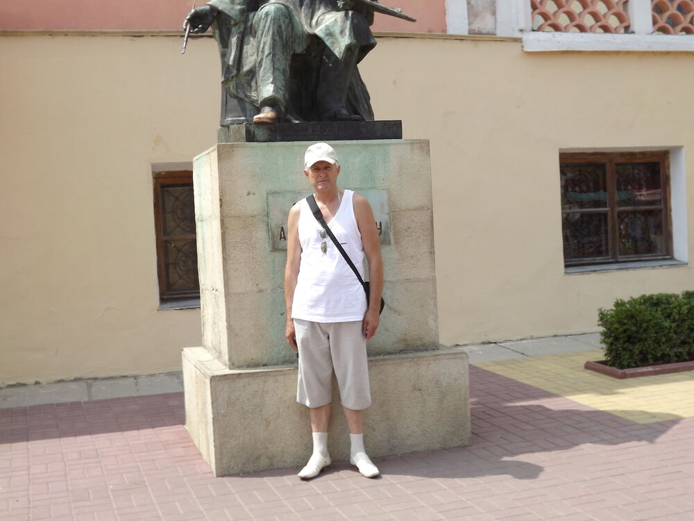  ,   Alexandr, 62 ,   ,   , c 