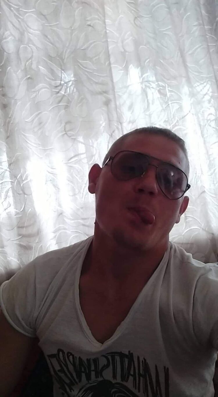  40607034  Dima, 31 ,    