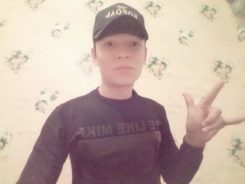  ,   SHoxrux, 29 ,     , c 