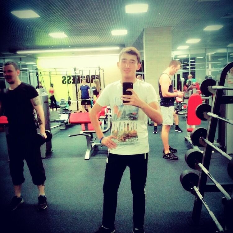  8344084  Bakhrom, 29 ,    