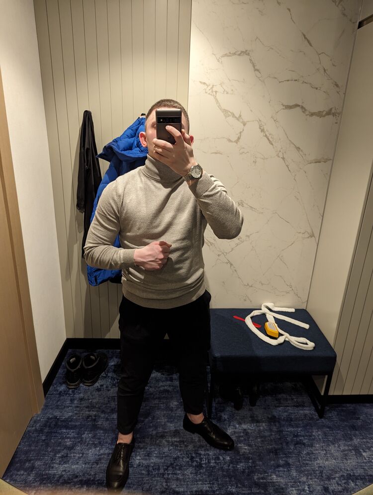 ���� 43828704 ����� ������, 24 ����, ���� ���������� � �����