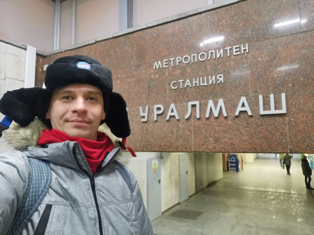  ,   Slava, 39 ,   ,   
