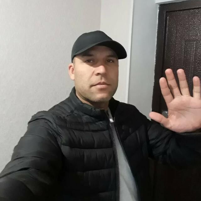  ,   Alisher, 45 ,   c 