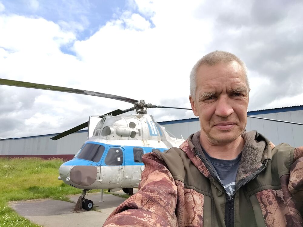  53011854  Alexey, 48 ,    