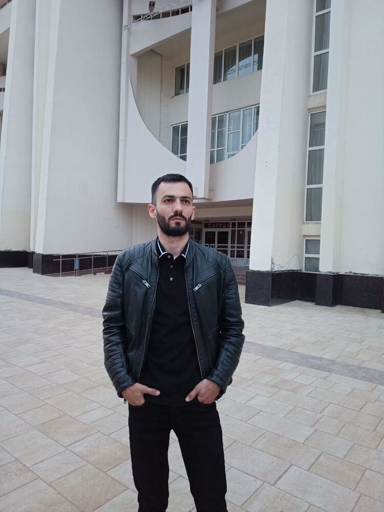  ,   Rocky, 35 ,   ,   