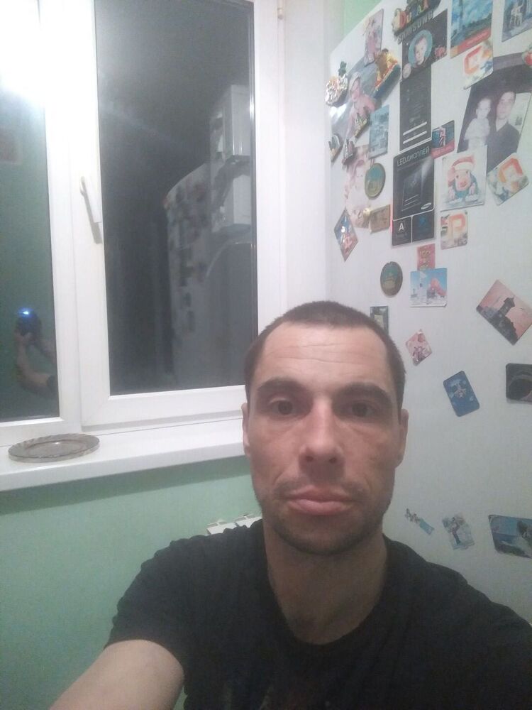  48310984  , 33 ,    