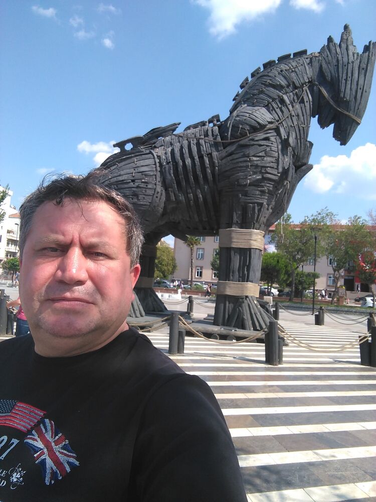 49102644  Aydin, 47 ,    