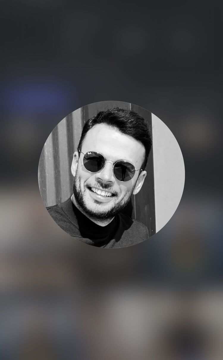  51595794  Berk, 27 ,    