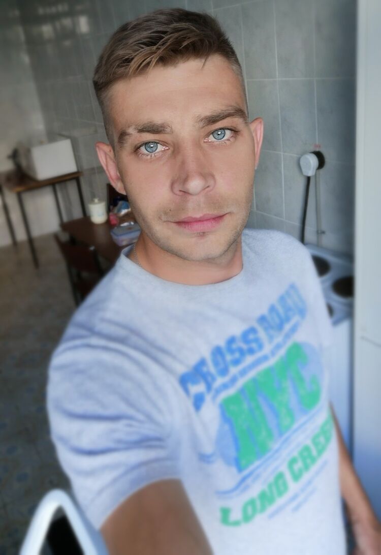 ���� 16734404 ������� �����, 33 ����, ���� ���������� � ������