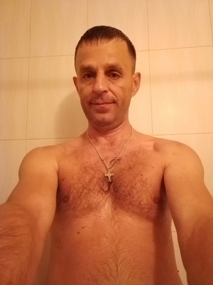  28072094  , 44 ,    