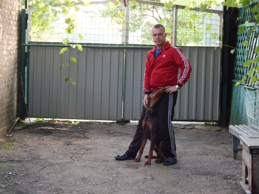  ,   Vitaly, 37 ,   ,   , c 