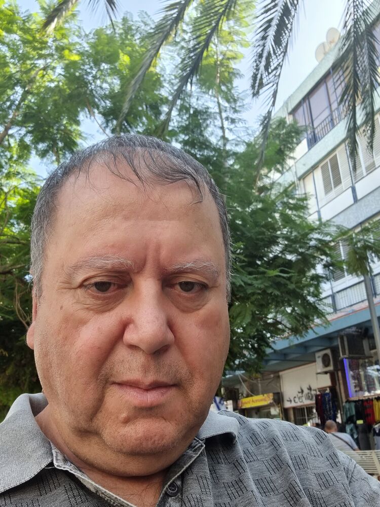  39142304  Alik, 53 ,    Holon