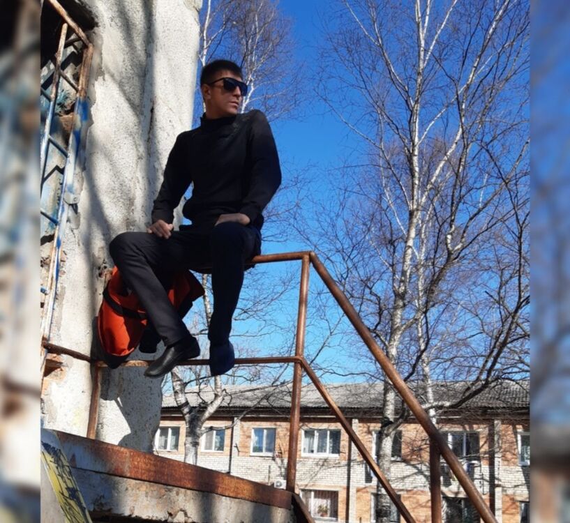  18089674  , 33 ,    