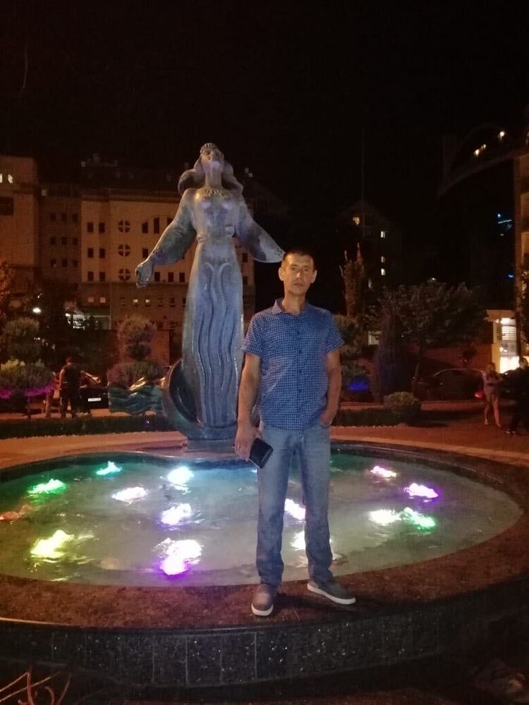  --,   , 44 ,   c 