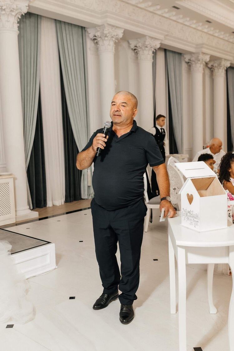  47421874  Petru, 52 ,    