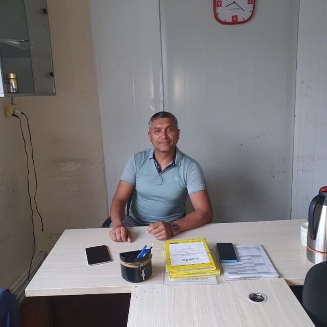  47386294  Bahrom, 44 ,    