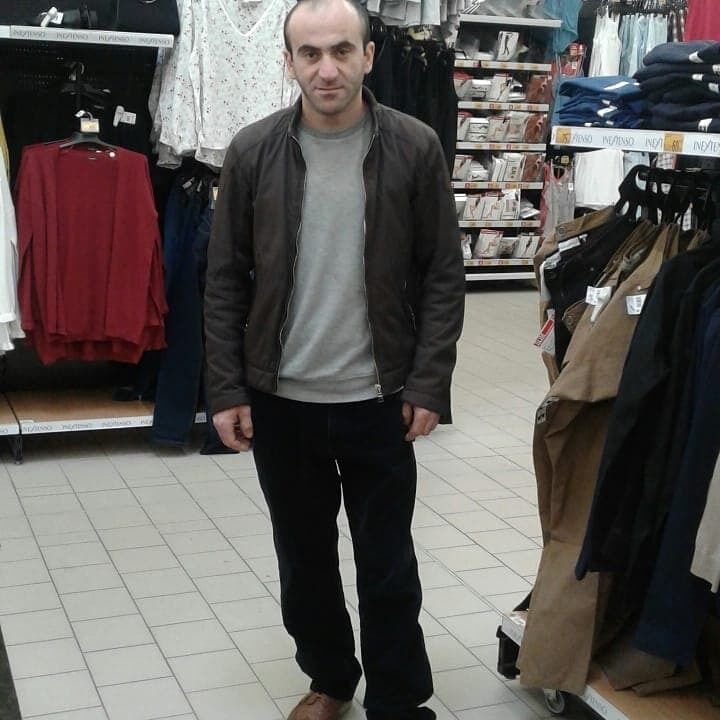  39659504  Svani, 41 ,    