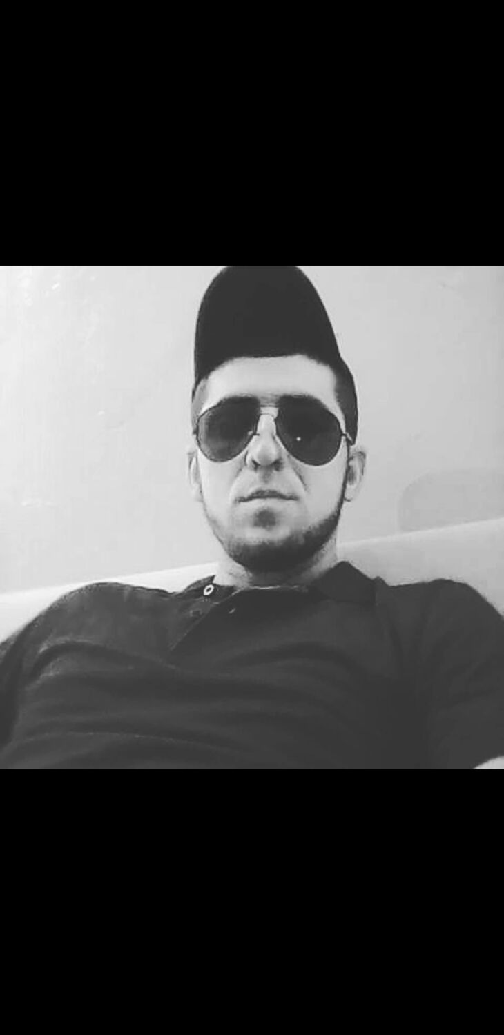  43258734  Ismat, 32 ,    