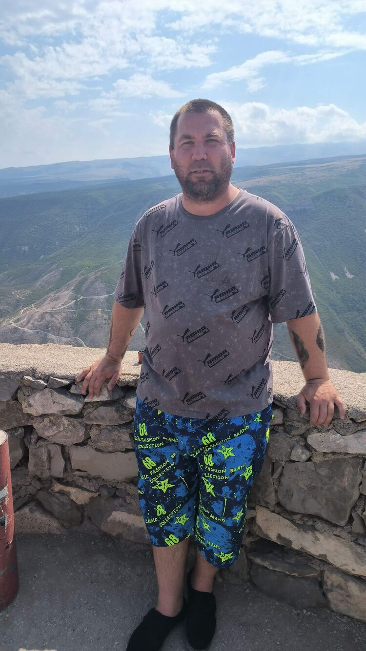  ,   Sarvar, 47 ,   ,   , c , 