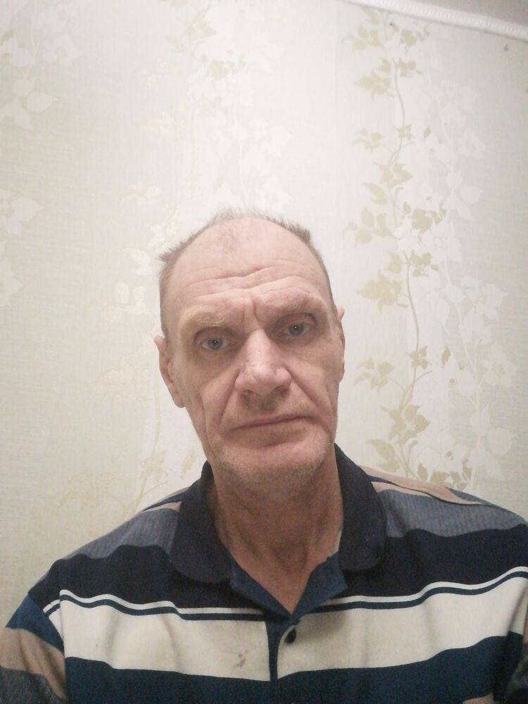  40059894  , 56 ,    