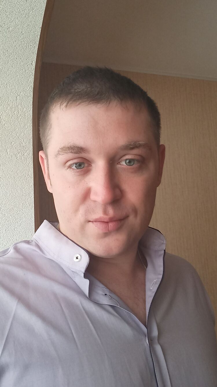  ,   Alex, 36 ,   ,   