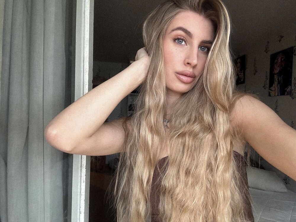  ,   Dasha, 24 ,     , c 