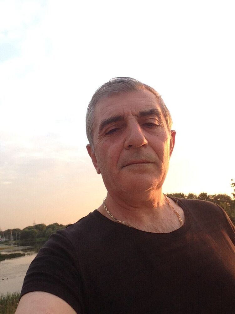  38348364  , 65 ,    
