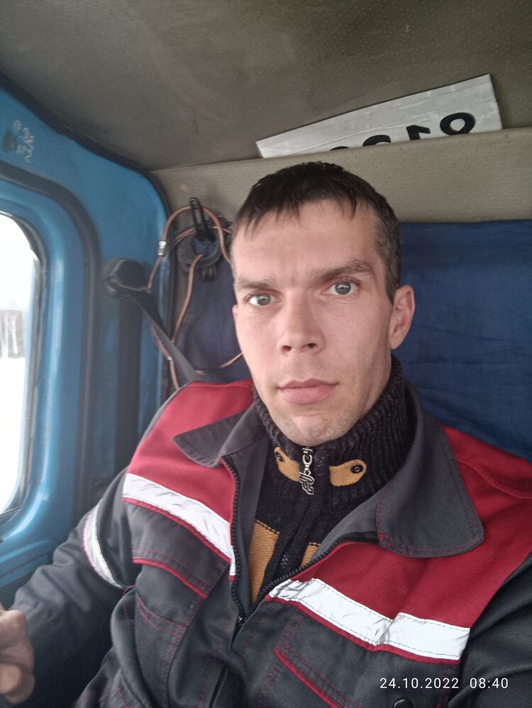  30202974  , 37 ,    