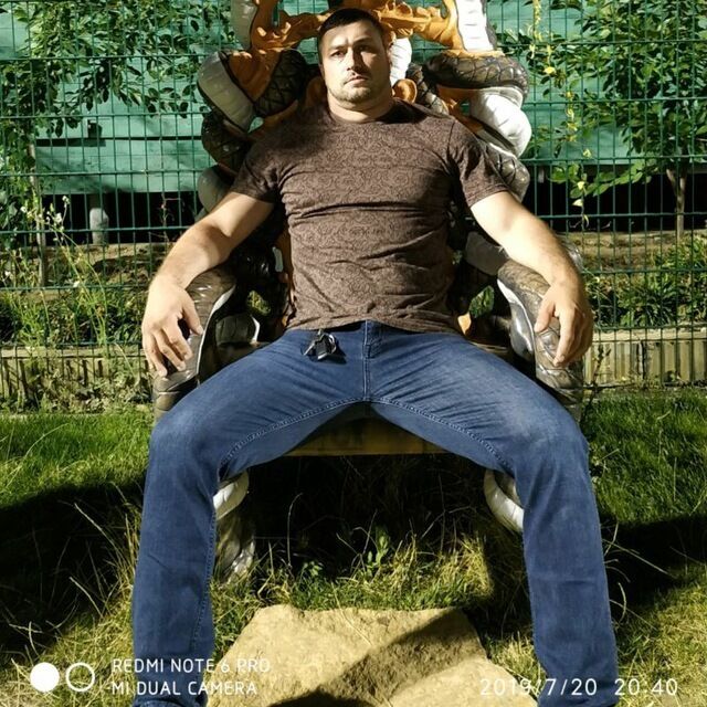  ,   Ruslan, 33 ,   
