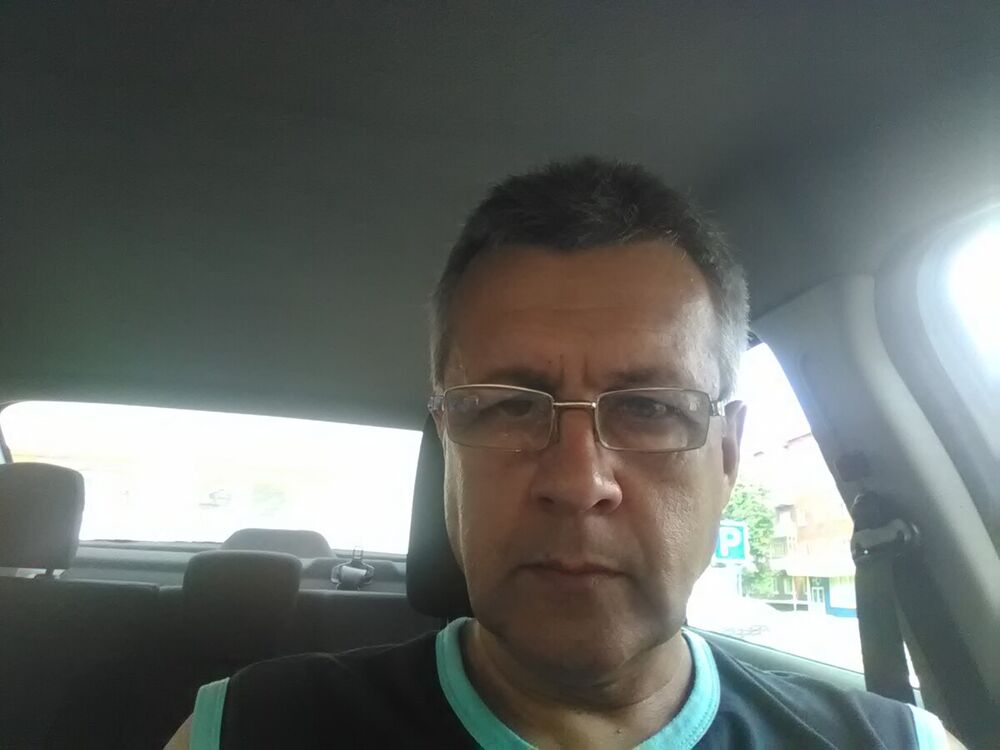  20317694  Andrey, 56 ,    