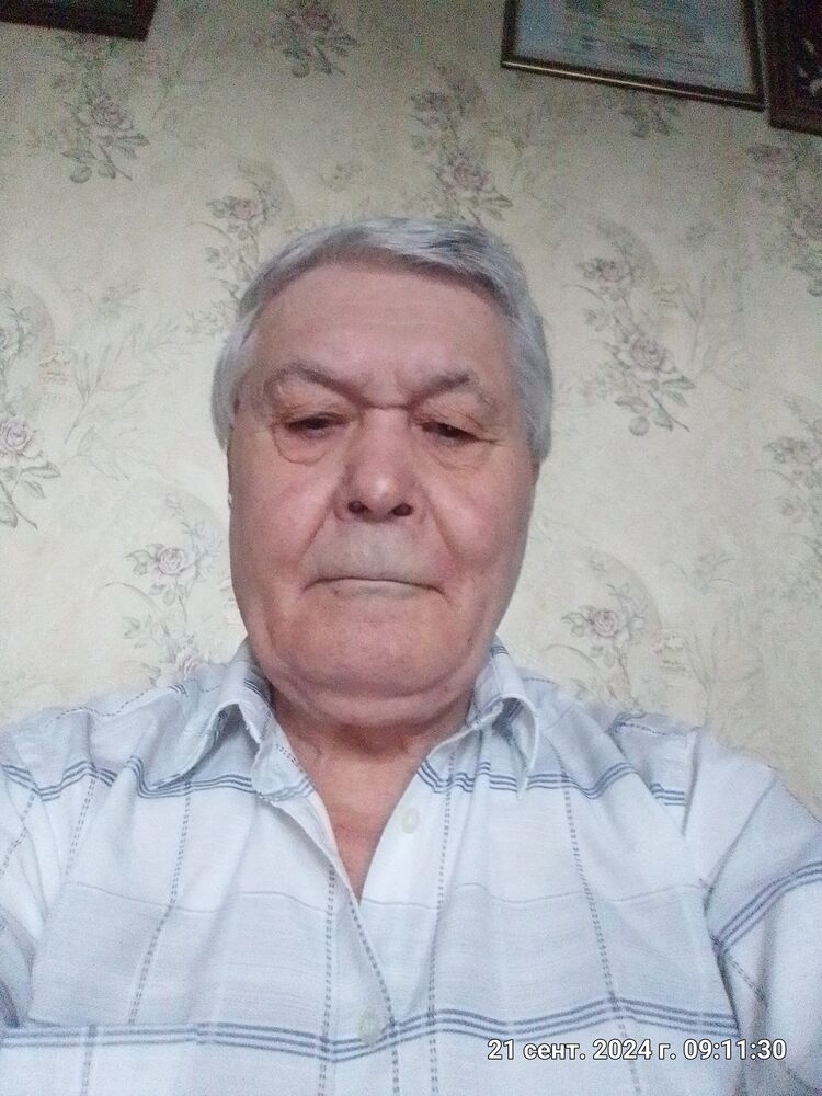  46892344  , 76 ,    
