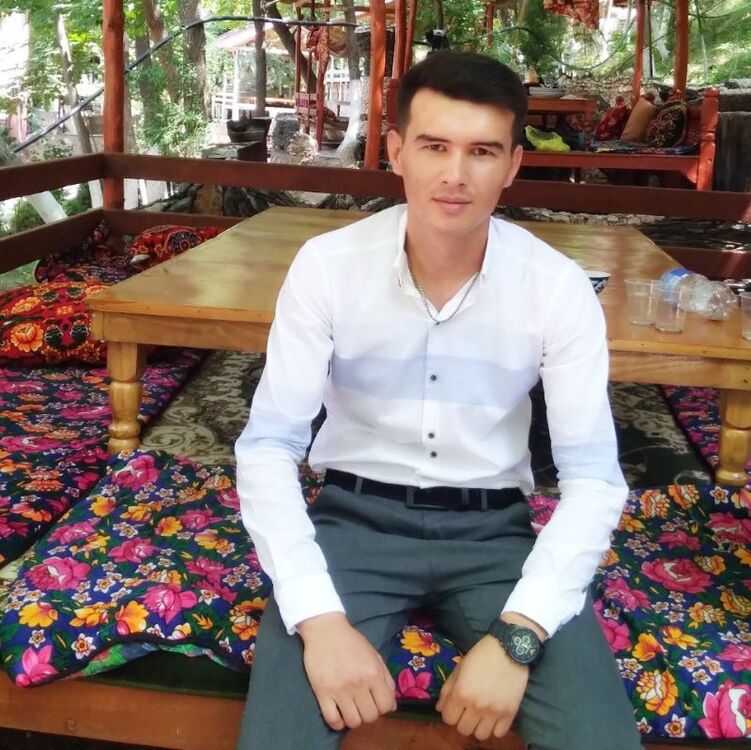  ,   Mustafo, 28 ,   ,   
