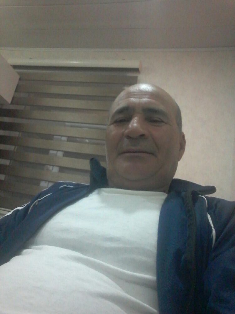  32972374  Tassi, 57 ,    