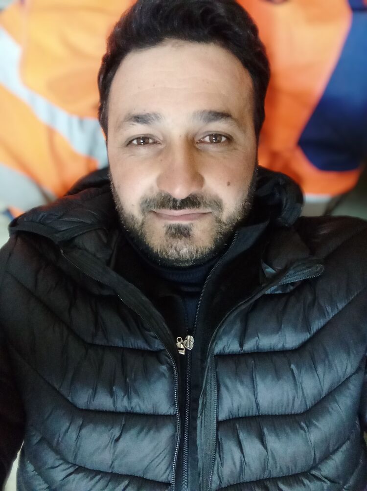  Bielany Wroclawskie,   Ilyaz, 42 ,   ,   